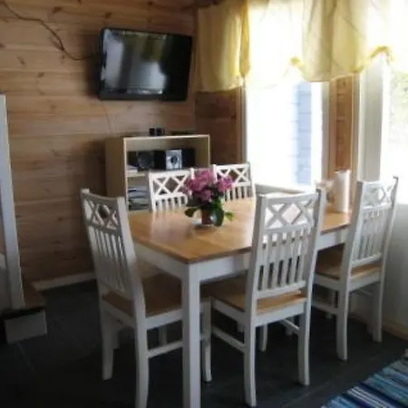 Semesterbostad Holiday Wanamo C